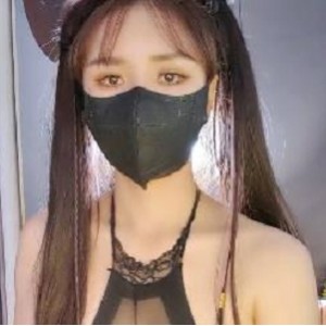 某推人气火爆阳光运动型稀缺亚裔极品网红罗莉浮力姬《KittyXkum》最新散播完整合集【25V-11.5g】