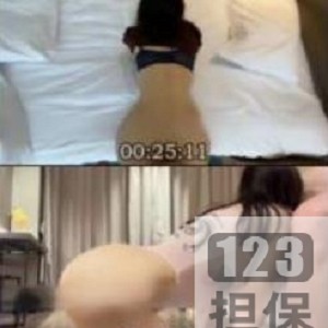 《极品王八老公Roxy绿帽夫妻自卑男故事：给力四射，把水管都给扭断了》