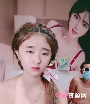 柬埔寨美少女：挣快钱时被禽兽欺负，拼命挣扎却徒劳无力