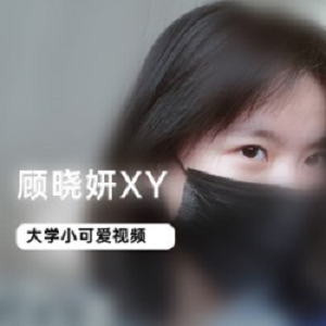 知名爆R美魔女小海媚与侄女：40岁高龄身材劲爆，20岁嫩妹成熟女人，一起为你带来全身镂空黑丝诱惑