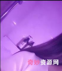 小妲己：2.8G高清视频，美腿绅士定服装务